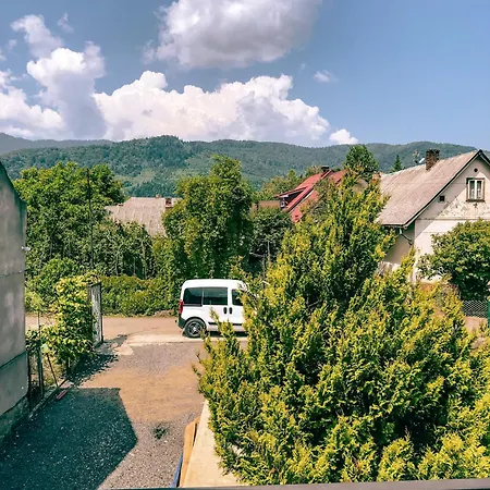 Harmony.of.mountains Twin Apartmán Skole